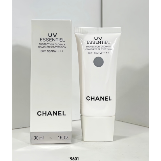 Chanel UV Essentie